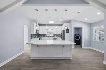 5006 Homewood Lane, Baytown, TX 77521 - Photo 9