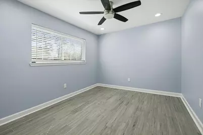 5006 Homewood Lane, Baytown, TX 77521 - Photo 29