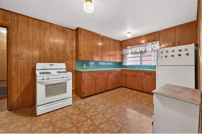 5658 Berry Creek Drive, Houston, TX 77017 - Photo 9