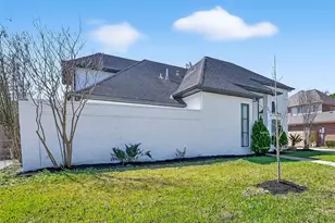 3138 Country Club Blvd, Stafford, TX 77477 - Photo 5