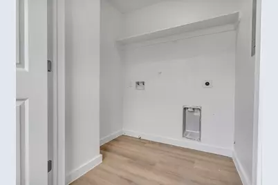 8810 Crestview Drive, Houston, TX 77028 - Photo 29