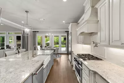 9407 Pershing Court, Missouri City, TX 77459 - Photo 13