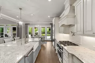 9407 Pershing Ct, Missouri City, TX 77459 - Photo 13