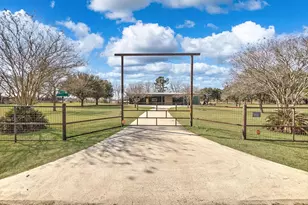 1399 County Rd 611, Dayton, TX 77535 - Photo 1
