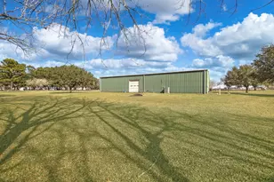 1399 County Rd 611, Dayton, TX 77535 - Photo 35