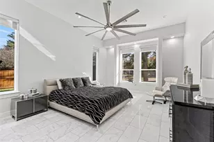 14002 Woodthorpe Ln, Houston, TX 77079 - Photo 13