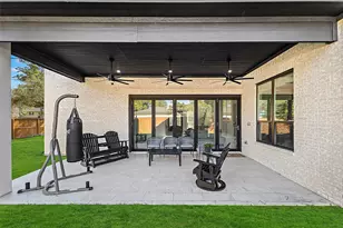 14002 Woodthorpe Ln, Houston, TX 77079 - Photo 39