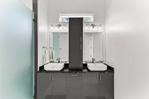 14002 Woodthorpe Ln, Houston, TX 77079 - Photo 15