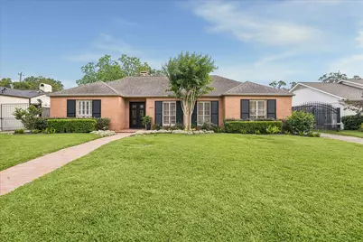 6143 Chevy Chase Drive, Houston, TX 77057 - Photo 1