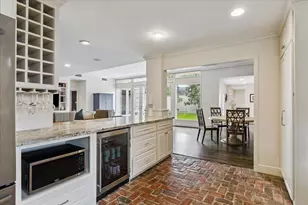 6143 Chevy Chase Dr, Houston, TX 77057 - Photo 9