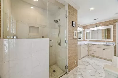 6143 Chevy Chase Drive, Houston, TX 77057 - Photo 21