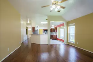 9927 Autumn Wy Dr, Houston, TX 77064 - Photo 11