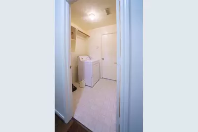 9927 Autumn Way Drive, Houston, TX 77064 - Photo 19