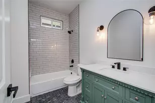 727 Travis St, Columbus, TX 78934 - Photo 19