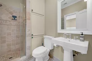 3105 Locke Ln, Houston, TX 77019 - Photo 37