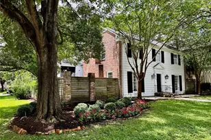 3105 Locke Ln, Houston, TX 77019 - Photo 1