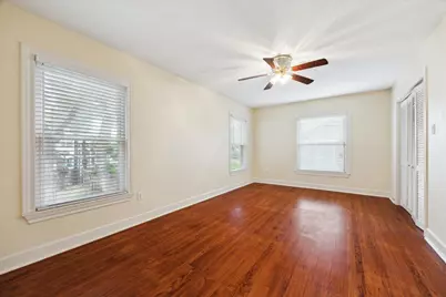 2426 Glen Haven Boulevard, Houston, TX 77030 - Photo 11