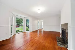 2426 Glen Haven Blvd, Houston, TX 77030 - Photo 3