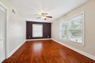 2426 Glen Haven Blvd, Houston, TX 77030 - Photo 13