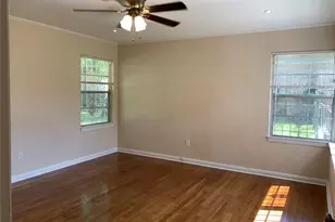 617 Graceland St, Houston, TX 77009 - Photo 11