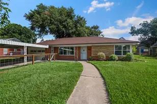 617 Graceland St, Houston, TX 77009 - Photo 1