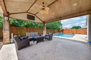 11004 Oakwood Dr, La Porte, TX 77571 - Photo 27