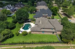 18 Waters Lake Blvd, Missouri City, TX 77459 - Photo 3