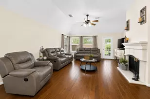 19910 Sternwood Manor Dr, Spring, TX 77379 - Photo 5