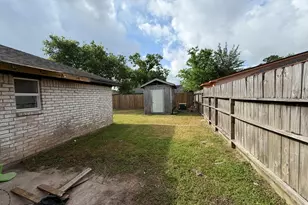 1422 Kappa St, Pasadena, TX 77504 - Photo 21