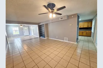 108 Oriole Lane, Angleton, TX 77515 - Photo 9