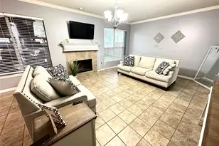 26871 Castlecliff Ln, Kingwood, TX 77339 - Photo 9