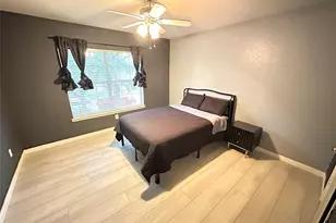 26871 Castlecliff Ln, Kingwood, TX 77339 - Photo 13