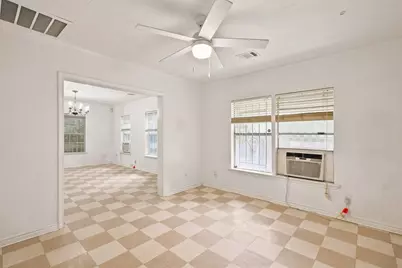 5005 Lyons Avenue, Houston, TX 77020 - Photo 11