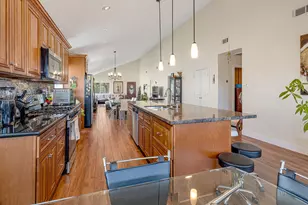 13806 Sheri Hollow Ln, Houston, TX 77082 - Photo 9