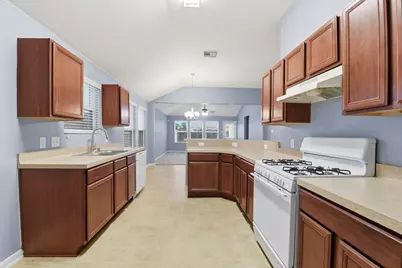 16763 N Blue Jay Lane N, Conroe, TX 77385 - Photo 3
