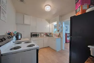 600 Texas St, Wharton, TX 77488 - Photo 17