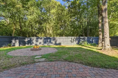 19 Village Knoll Place Place, The Woodlands, TX 77381 - Photo 35