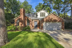 19 Village Knoll Pl Pl, The Woodlands, TX 77381 - Photo 1