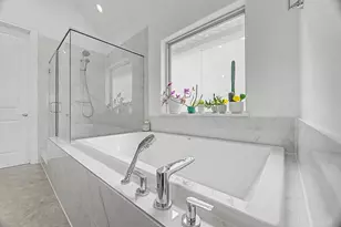 4009 University Grove St, Houston, TX 77023 - Photo 33