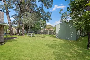 5203 Sandydale Ln, Houston, TX 77039 - Photo 11