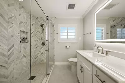 10718 Chevy Chase Drive, Houston, TX 77042 - Photo 33