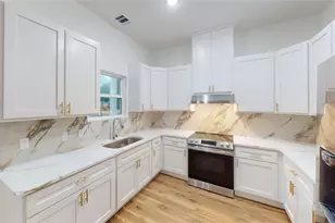 21665 County Rd 3749D, Cleveland, TX 77327 - Photo 3
