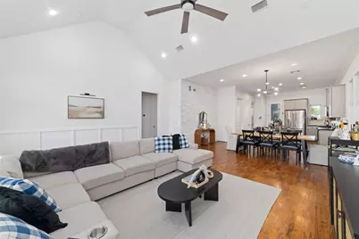 8726 Kempwood Drive, Houston, TX 77080 - Photo 7