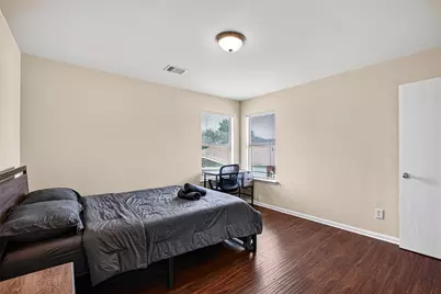 7130 Liberty Oak Court, Houston, TX 77049 - Photo 35