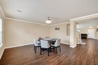 7130 Liberty Oak Court, Houston, TX 77049 - Photo 11
