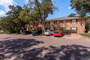 818 University Ave, Huntsville, TX 77320 - Photo 27