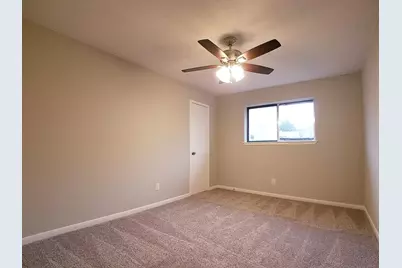 3523 Mayfield Oaks Lane, Houston, TX 77088 - Photo 17