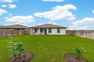 707 Silver Kettle Dr, Rosharon, TX 77583 - Photo 37