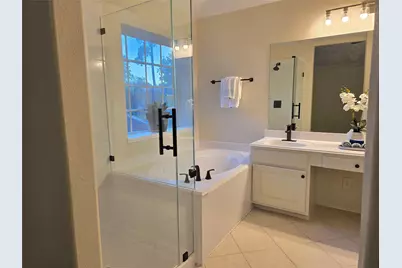 16106 Castlegrove Court, Tomball, TX 77377 - Photo 33