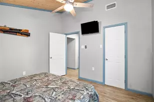 600 Pine Island Cove Rd, Grapeland, TX 75844 - Photo 17